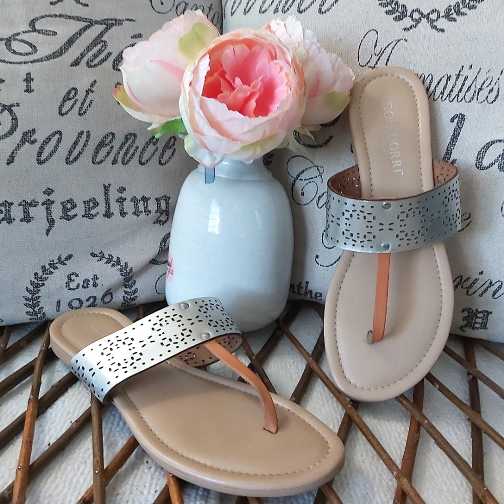 Don Uorri italy leather sandals thongs flats tan silver boho slippers y2k